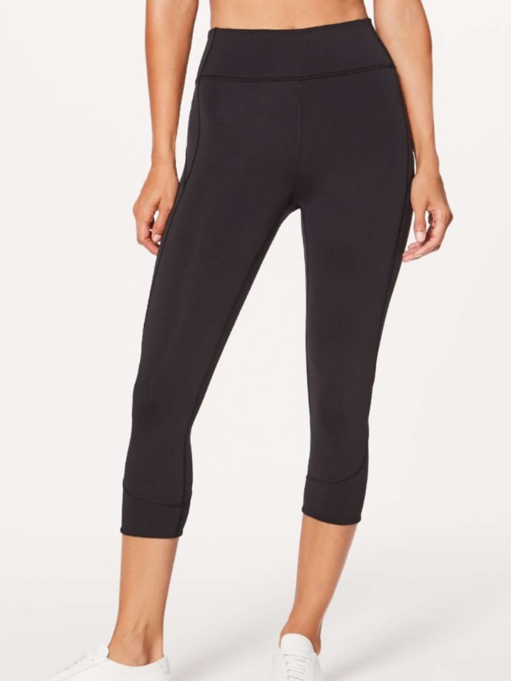 Lululemon In Movement Crop Everlux 19” Size 8